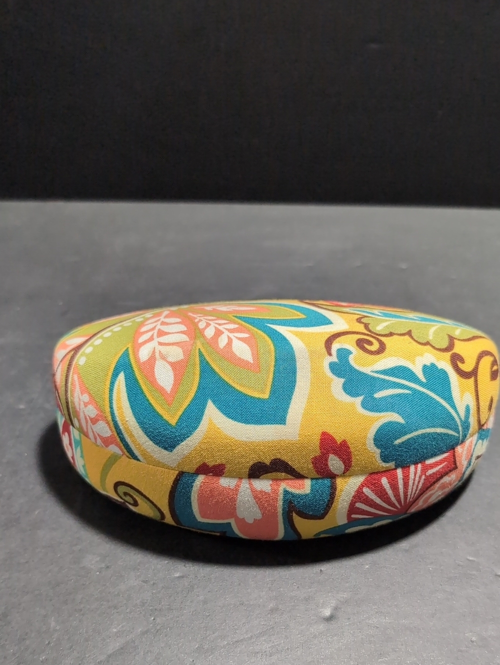 Very Bradley Yellow Floral Provencal Sunglasses Case.